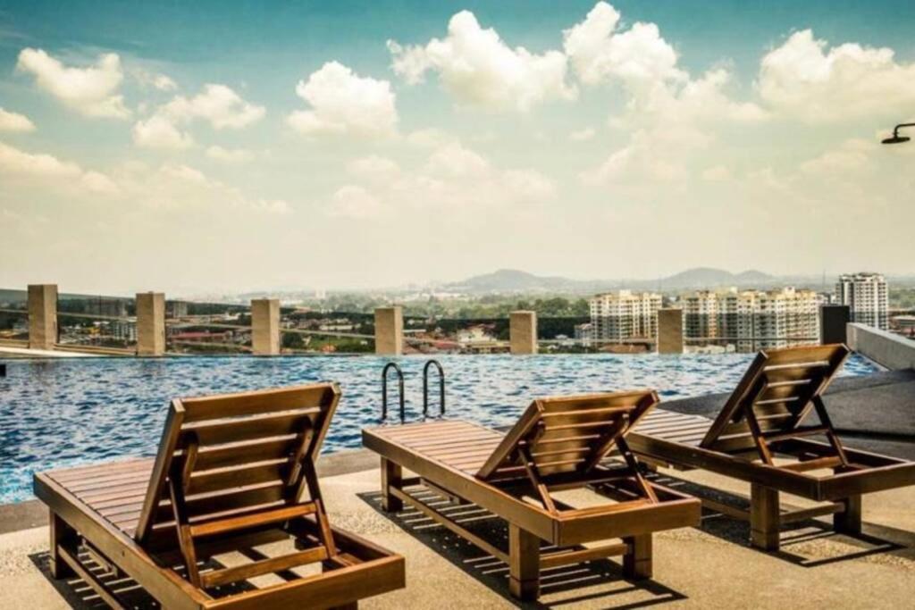 Апартаменты Imperio,Res - Melaka Raya -- Comfy -- Sunset View Экстерьер фото